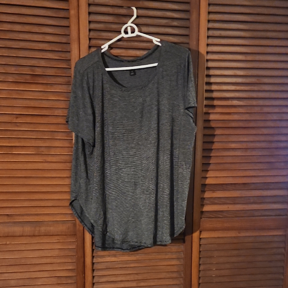 Halogen Charcoal Short Sleeve Tee